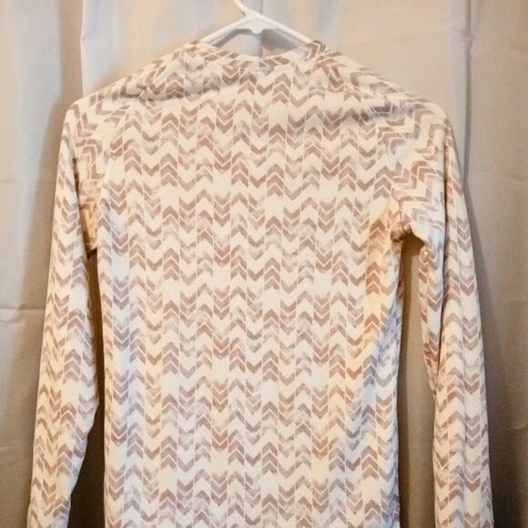 NEW womens XS Crew chevron print blouse Mauve White Raglan sleeve Super soft top - Picture 6 of 8
